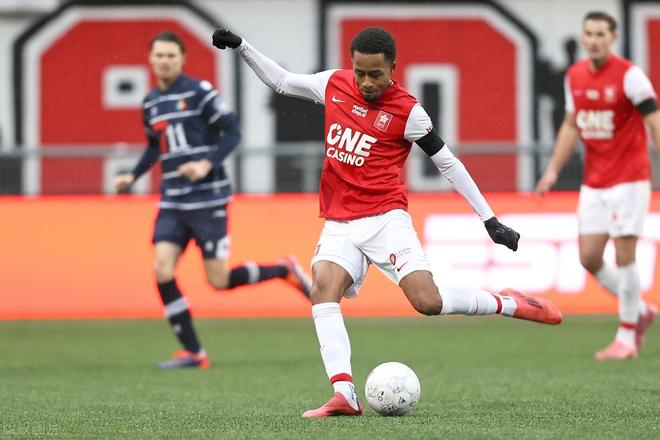 己的破局之 己的破局之